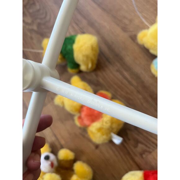 Vintage Nursery Originals Teddy Bear Plush Baby Crib Moblie 1978 - Picture 7 of 8